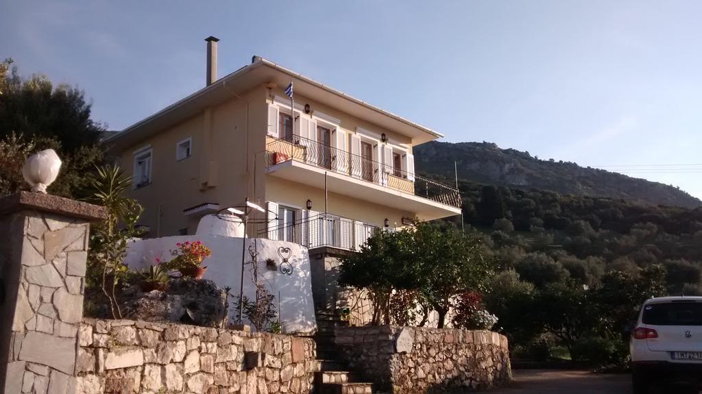 Olympia House Apartment Вати Екстериор снимка