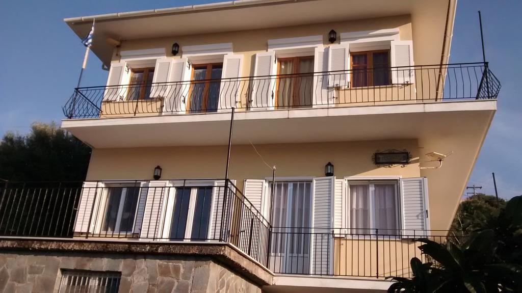 Olympia House Apartment Вати Екстериор снимка