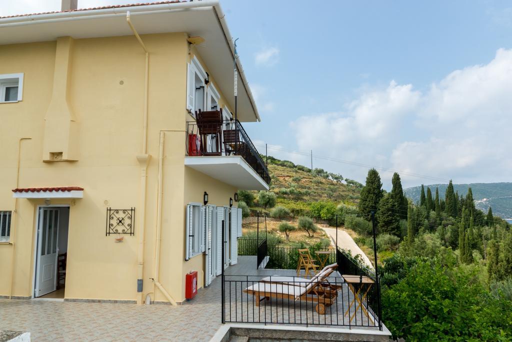 Olympia House Apartment Вати Екстериор снимка